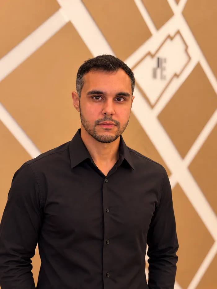 Dr. Marlon Manhães
